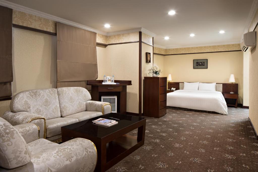 Golden Boutique Hotel Kemayoran In Jakarta Welcome