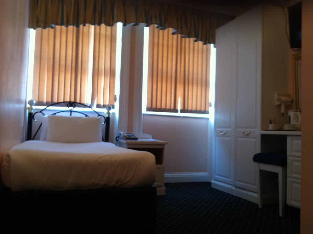 Mermaid Suite Hotel room 1